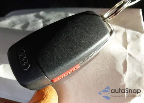 2017 Audi A3 E-Tron 1.4T Premium из США, поврежденный, VIN WAUTPBFF5HA045079